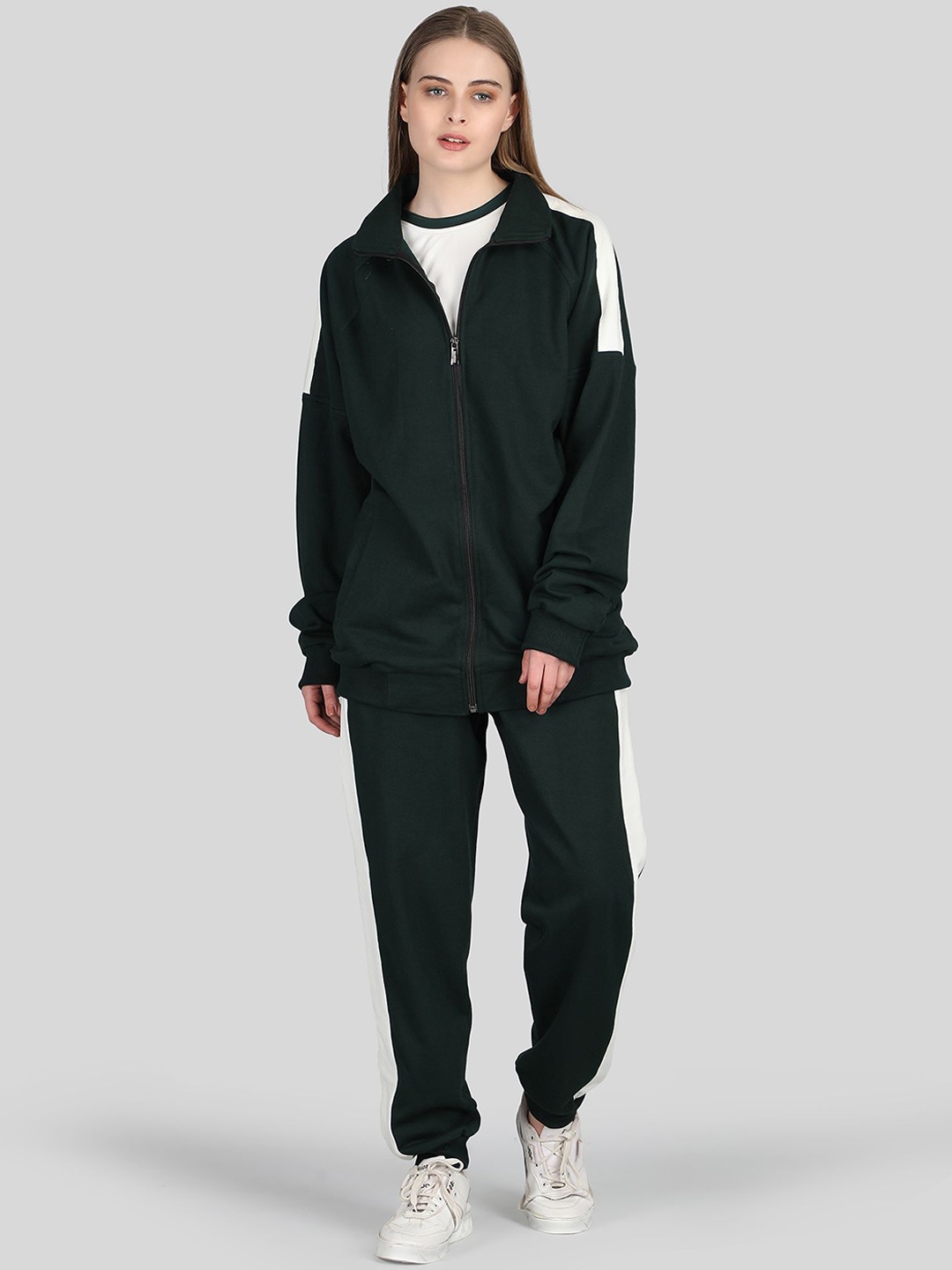 

Raxedo Women Survival Game-Inspired Tracksuit- Jacket, T-Shirt & Joggers Set, Green