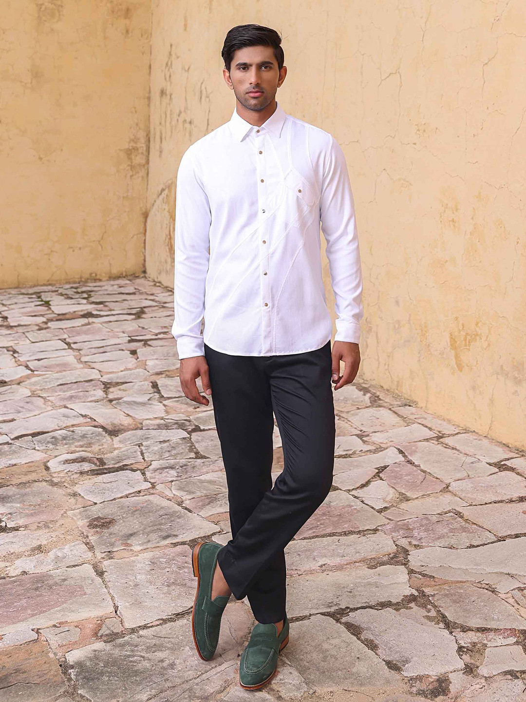 

ABKASA Men Classic Fit Spread Collar Textured Cotton Casual Shirt, White