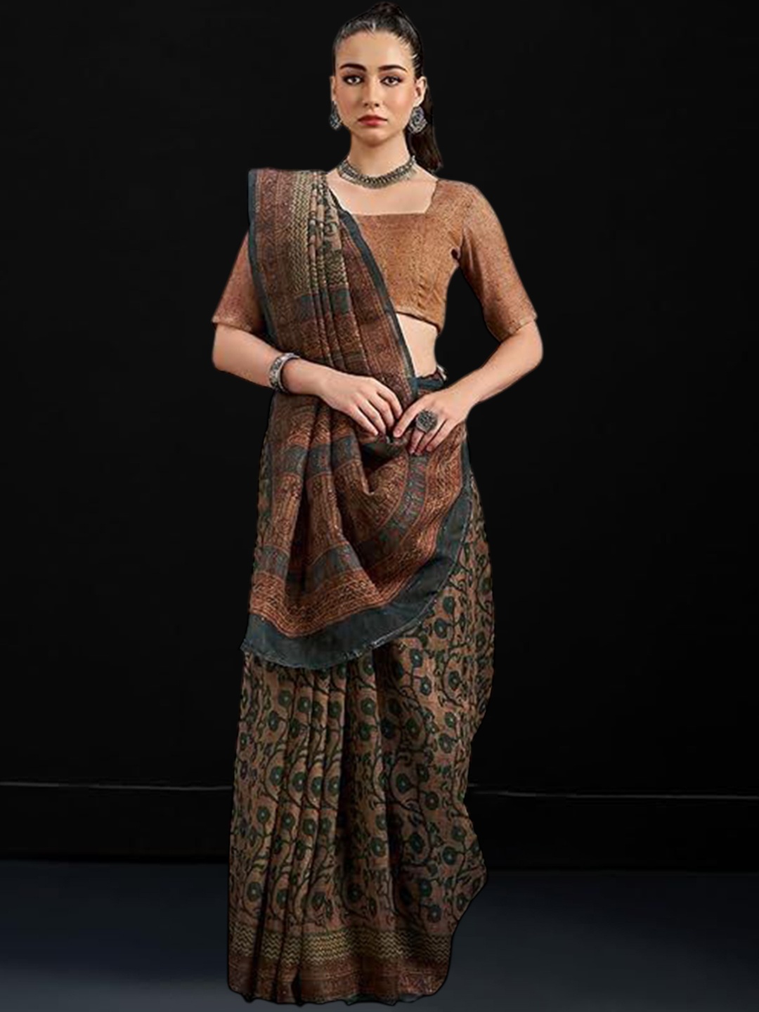

BW X BUTTERFLY Printed Pure Cotton Sequinned Saree, Brown