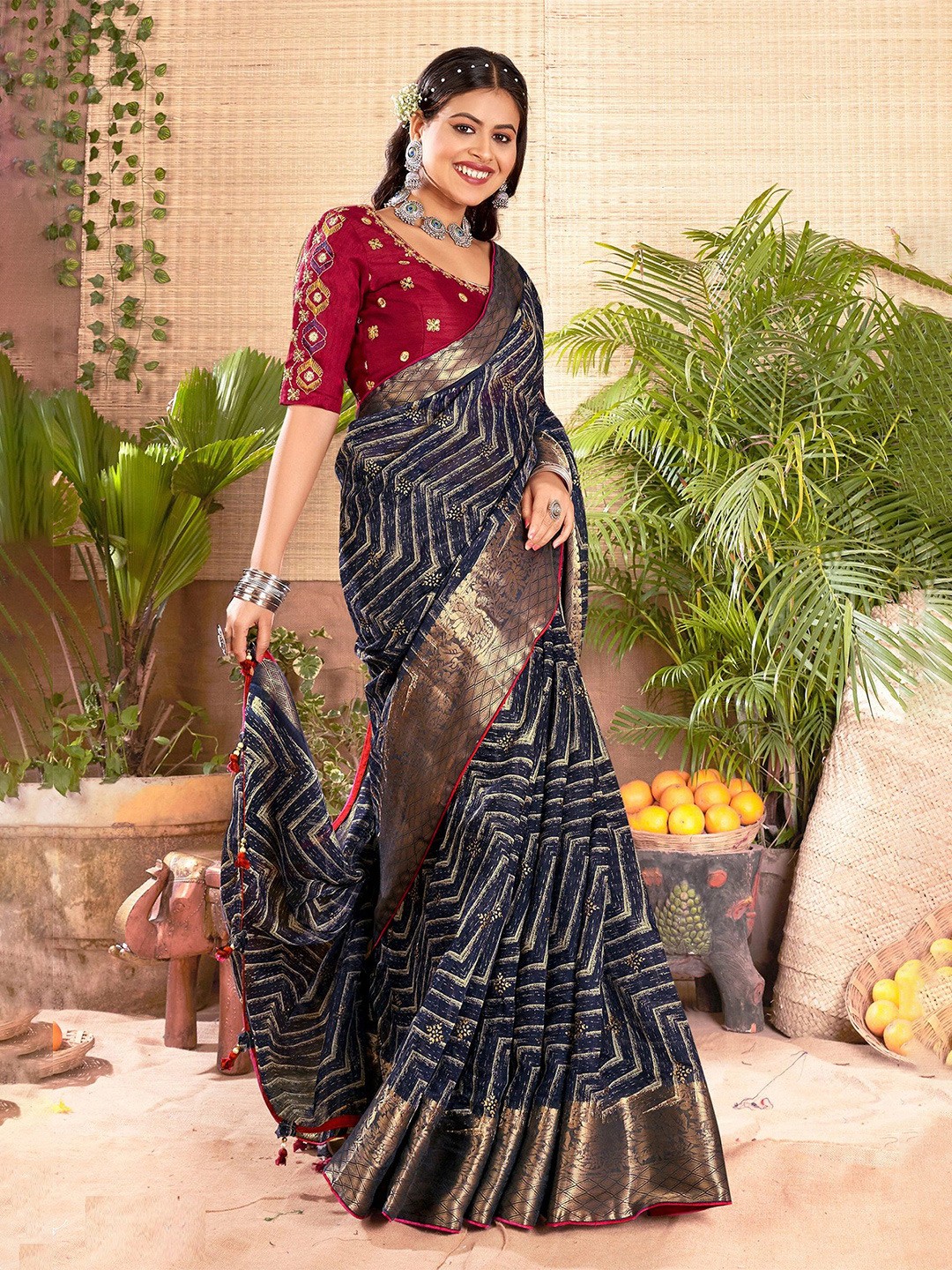 

MAHALASA Woven Design Saree, Blue
