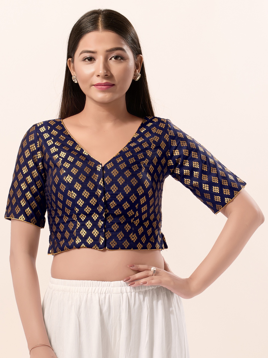 

VAMAS - THE DESIGNER BLOUSES Women V-Neck Padded Saree Blouse, Navy blue