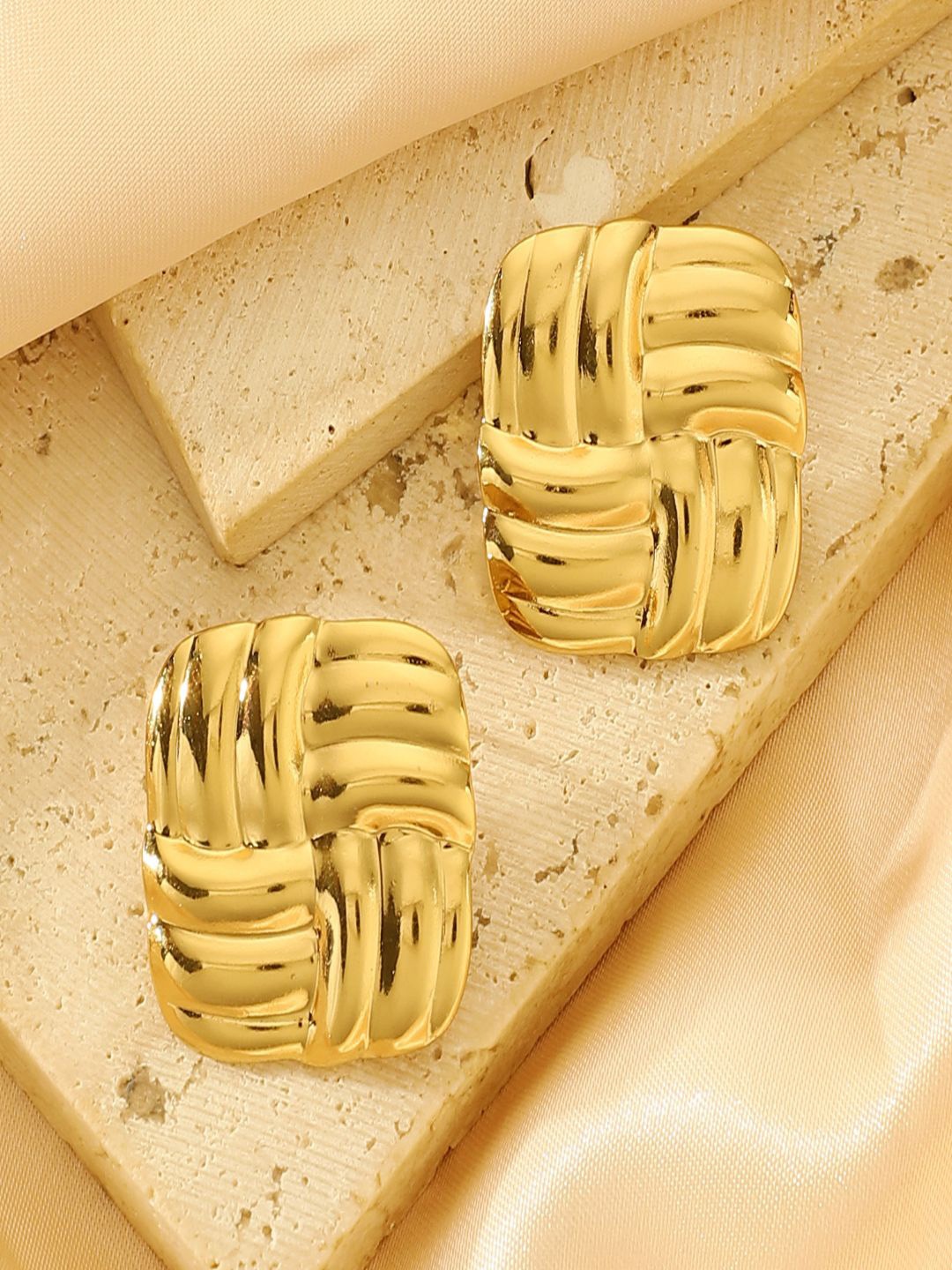 

AQUASTREET Stainless Steel 18K Gold Plated Square Shaped Studs