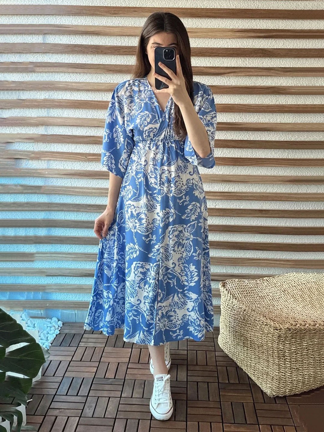 

DMPRSN ATTIRE Women Floral Printed Applique Wrap Midi Dress, Blue