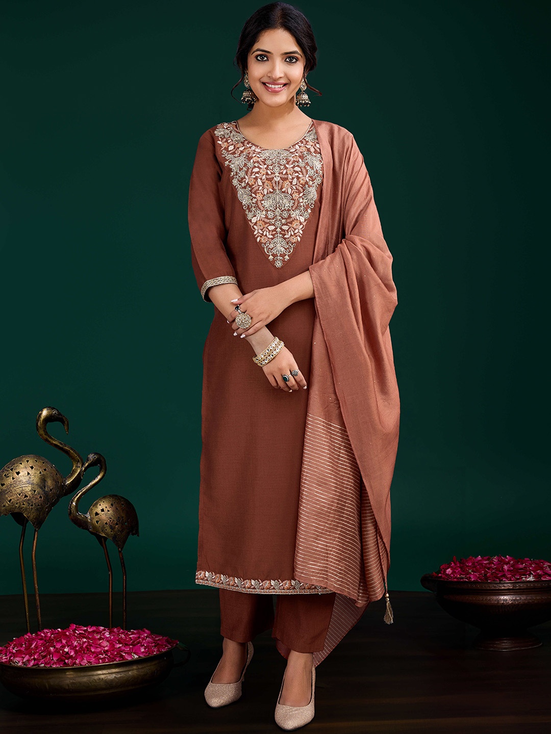 

SUAAC Floral Embroidered Thread Work Straight Kurta With Trousers And Dupatta, Brown