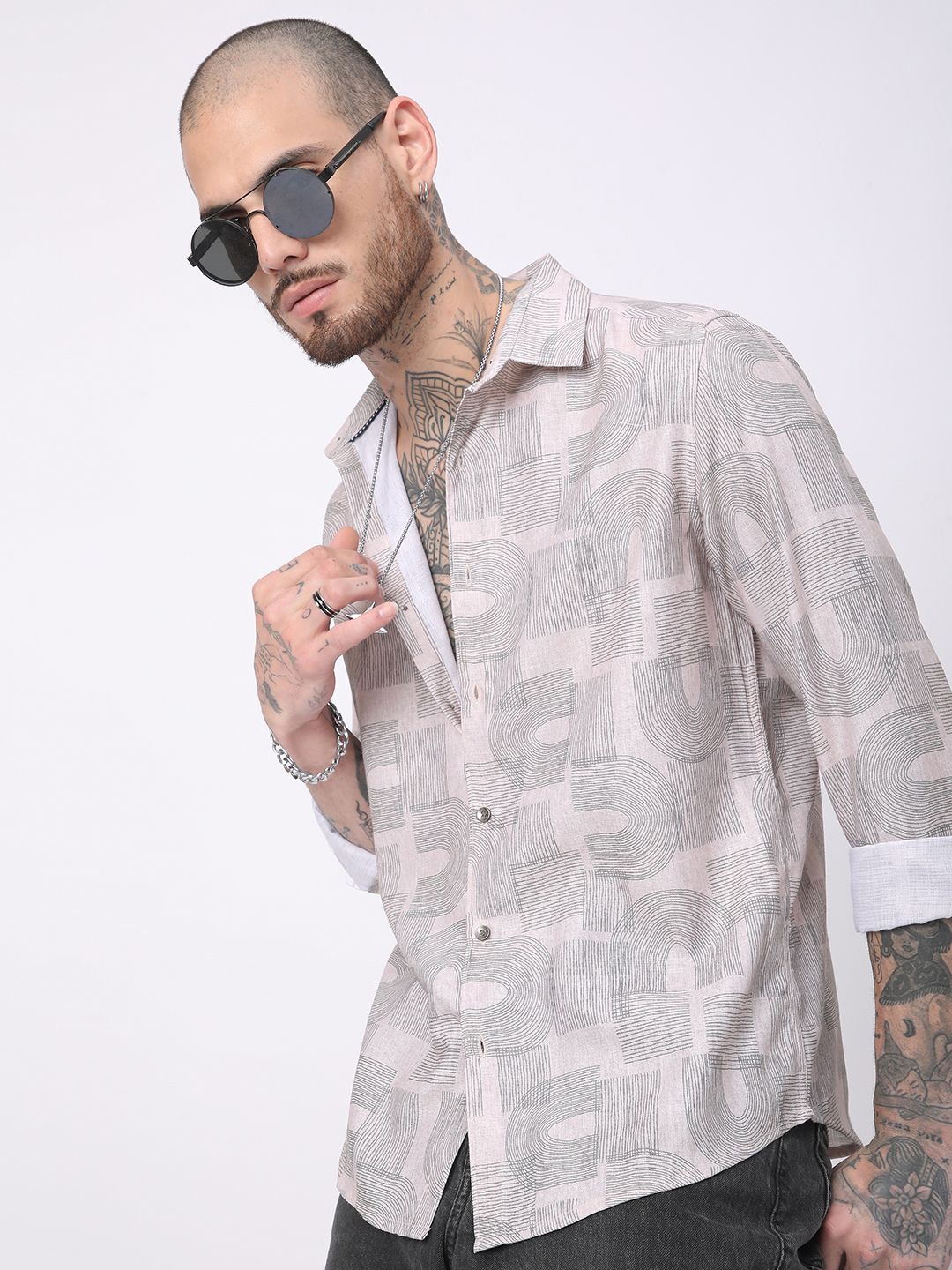 

VASTRADO Men Classic Slim Fit Cutaway Collar Abstract Printed Cotton Casual Shirt, Beige