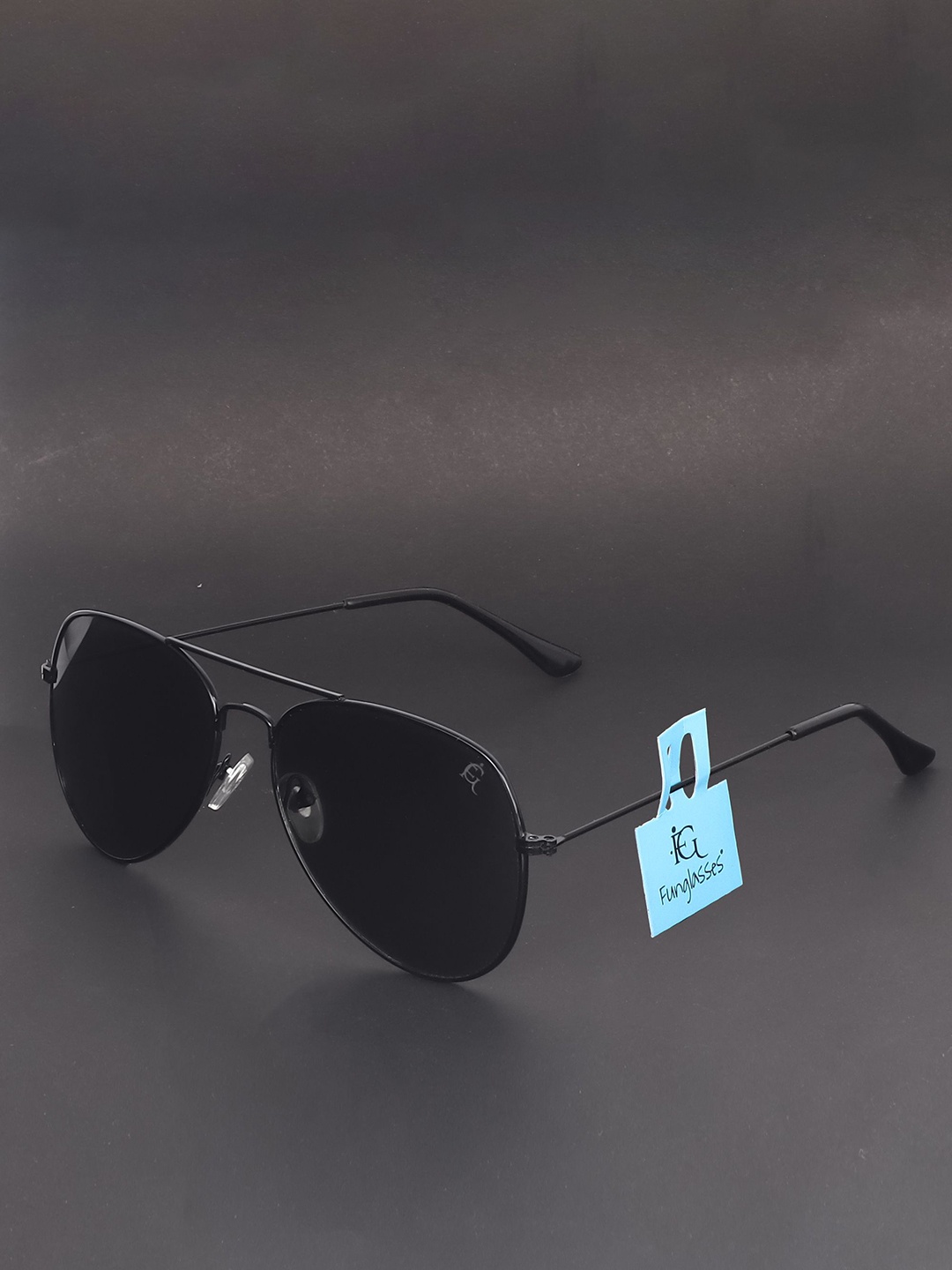 

FUNGLASSES Unisex Square Sunglass with UV Protected Lens WFR POLORIZ BLK & AVTR BLK GLS C, Black