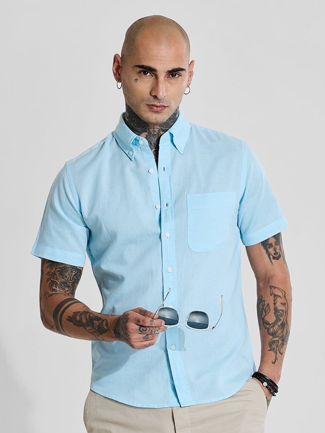 

Snitch Men Smart Slim Fit Button-Down Collar Solid Cotton Casual Shirt, Blue