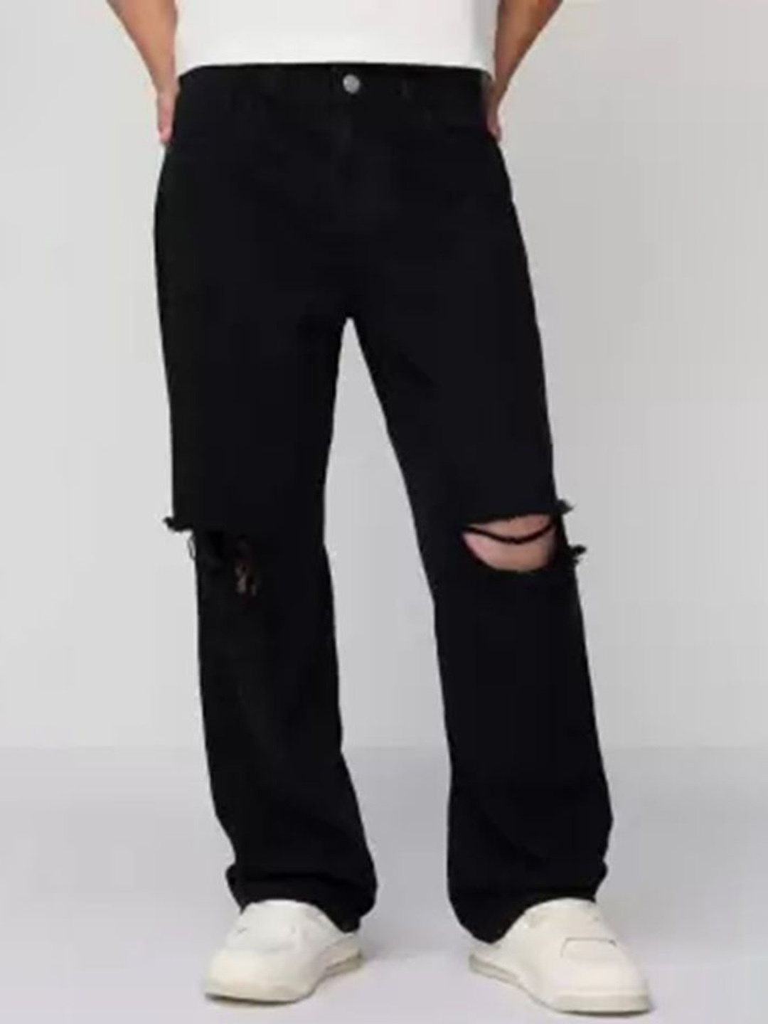 

LINARIA Men Classic Relaxed Fit Slash Knee Jeans, Black