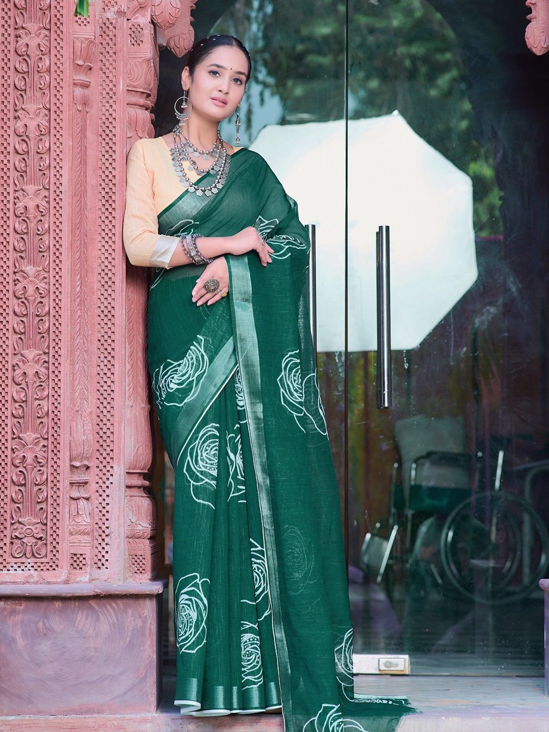 

Nimidiya Floral Printed Zari Pure Cotton Saree, Green