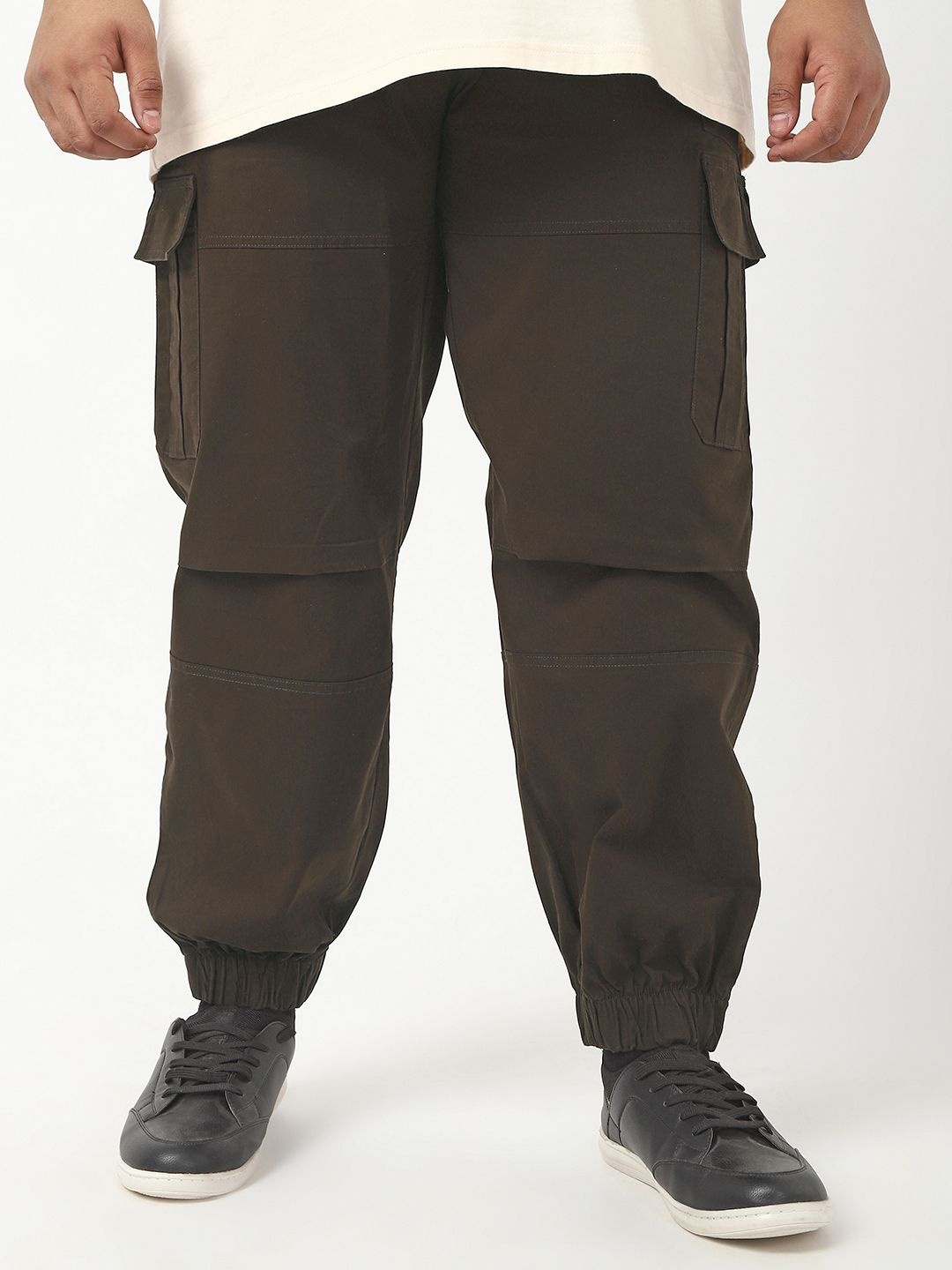 

Bewakoof Plus Men's Relaxed Fit Oversized Cargo Jogger Track Pants, Brown