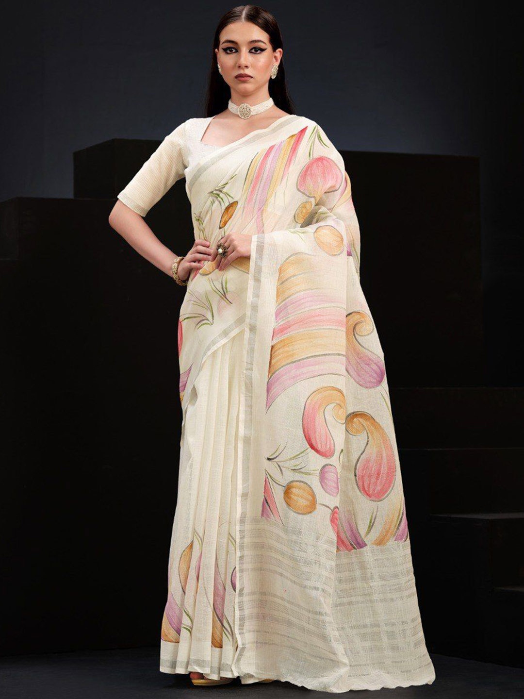 

BW X BUTTERFLY Floral Printed Zari Saree, Off white