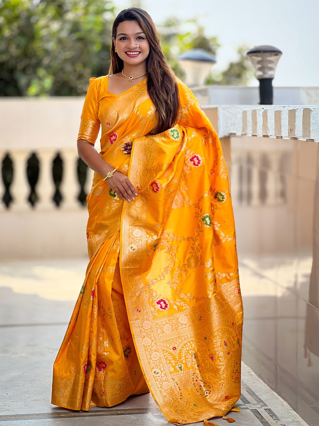 

Divyadham Textiles Woven Design Zari Pure Silk Banarasi Saree, Yellow