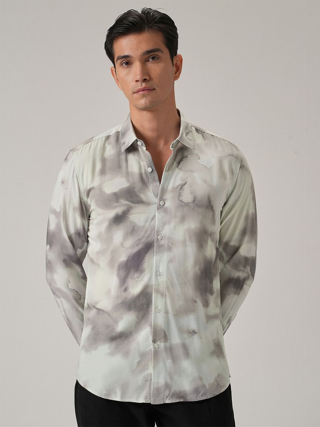 

Banana Club Men Classic Slim Fit Abstract Printed Casual Shirt, Grey