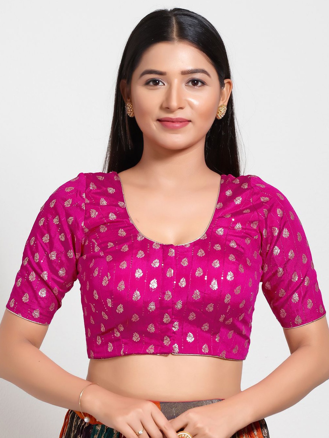 

VAMAS - THE DESIGNER BLOUSES Women Round Neck Padded Saree Blouse, Pink