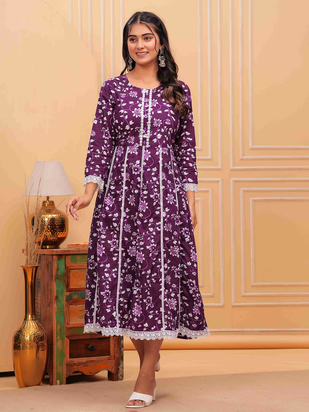 

ALEXEY JAY Floral Printed Lace Work Round Neck Pure Cotton Anarkali Kurta, Purple