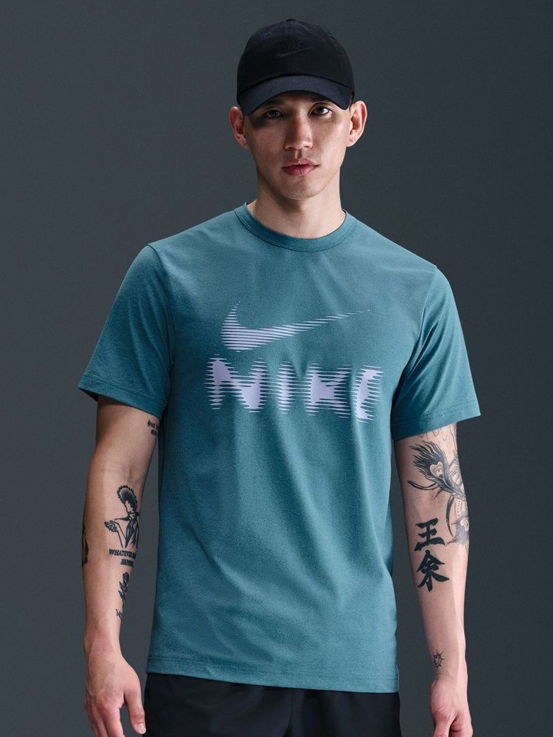 

Nike Hyverse Men's Dri-FIT UV Versatile T-Shirt, Blue