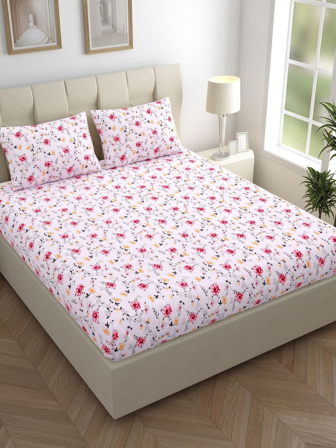 

LINENWALAS Happy Sleeping Pink Printed Cotton 210 TC Single Bedsheet Set 0.91 m x 1.98 m