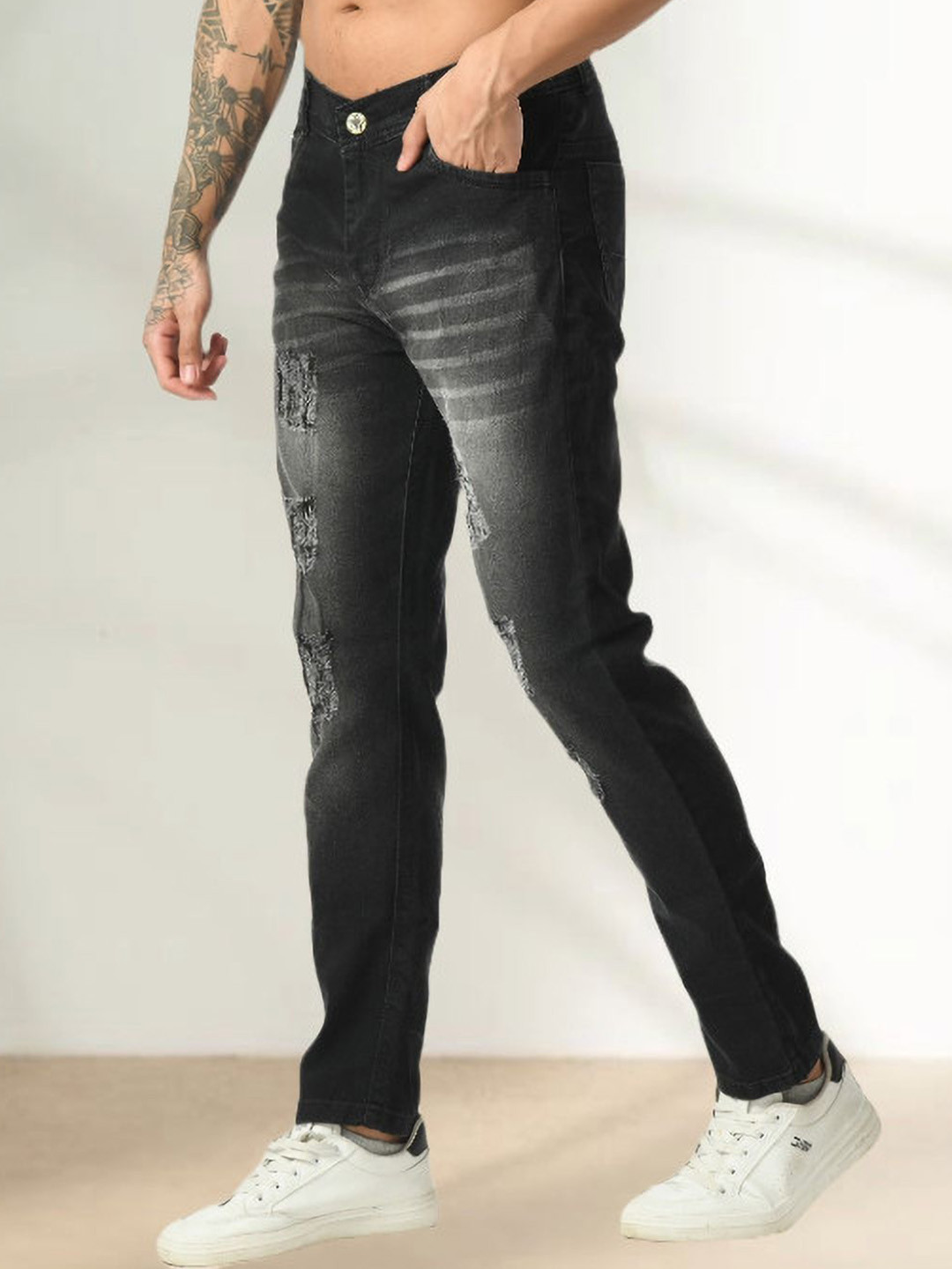 

LINARIA Men Classic Straight Fit Mid-Rise Heavy Fade Cotton Jeans, Grey