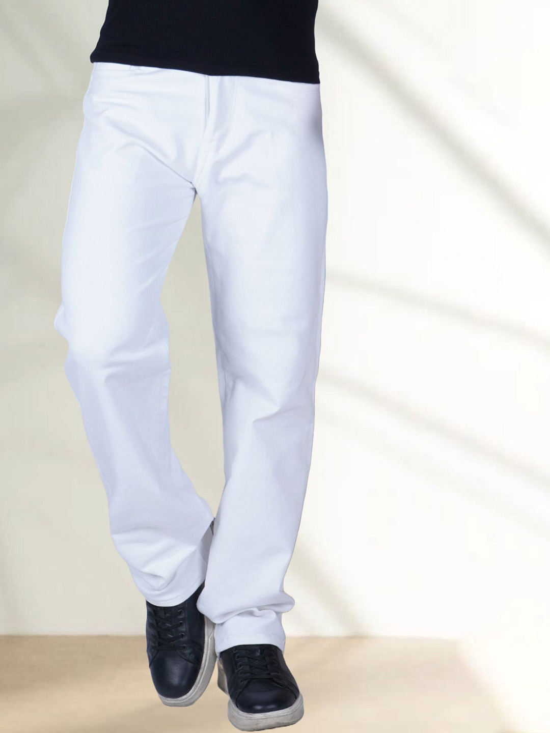 

LINARIA Men Classic Relaxed Fit Stretchable Jeans, White