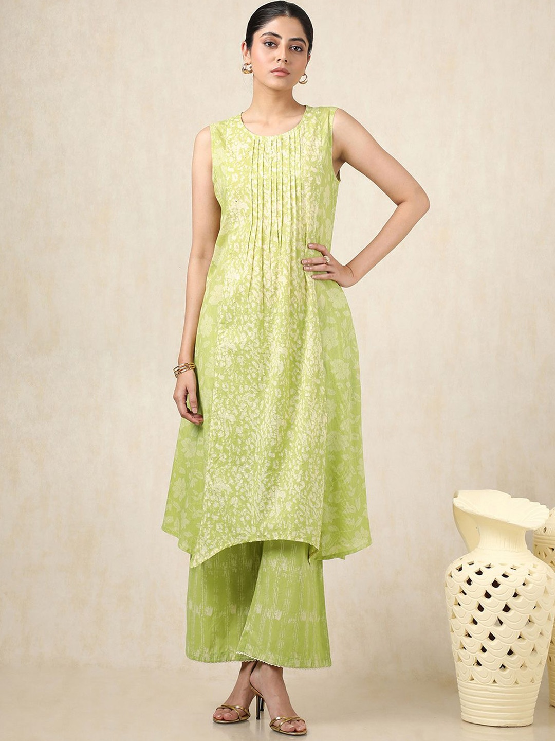 

Soch Floral Printed Round Neck Pleated Cotton Dobby A-Line Kurta With Palazzos, Green