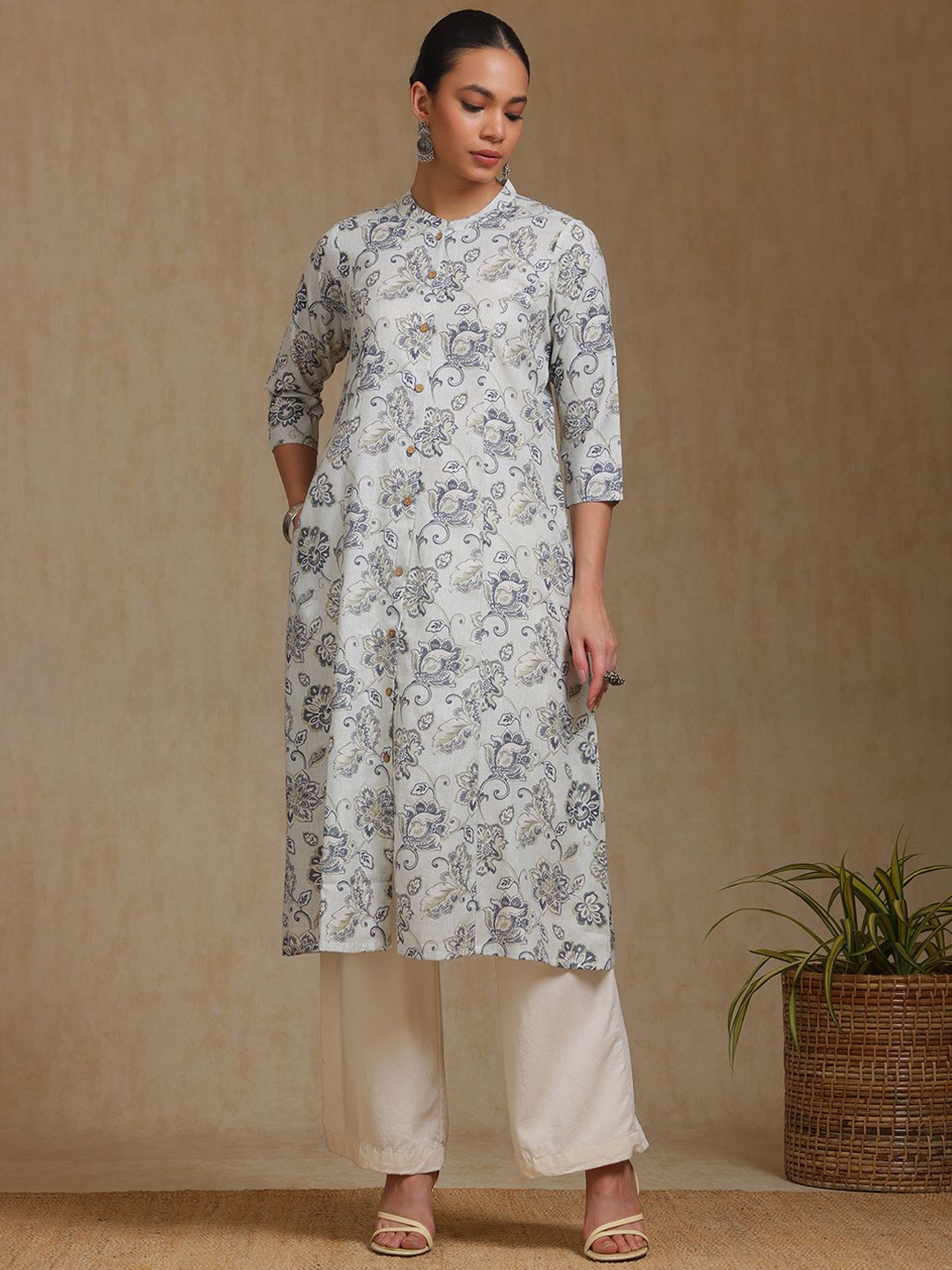 

Soch Floral Printed A-Line Kurta, Grey