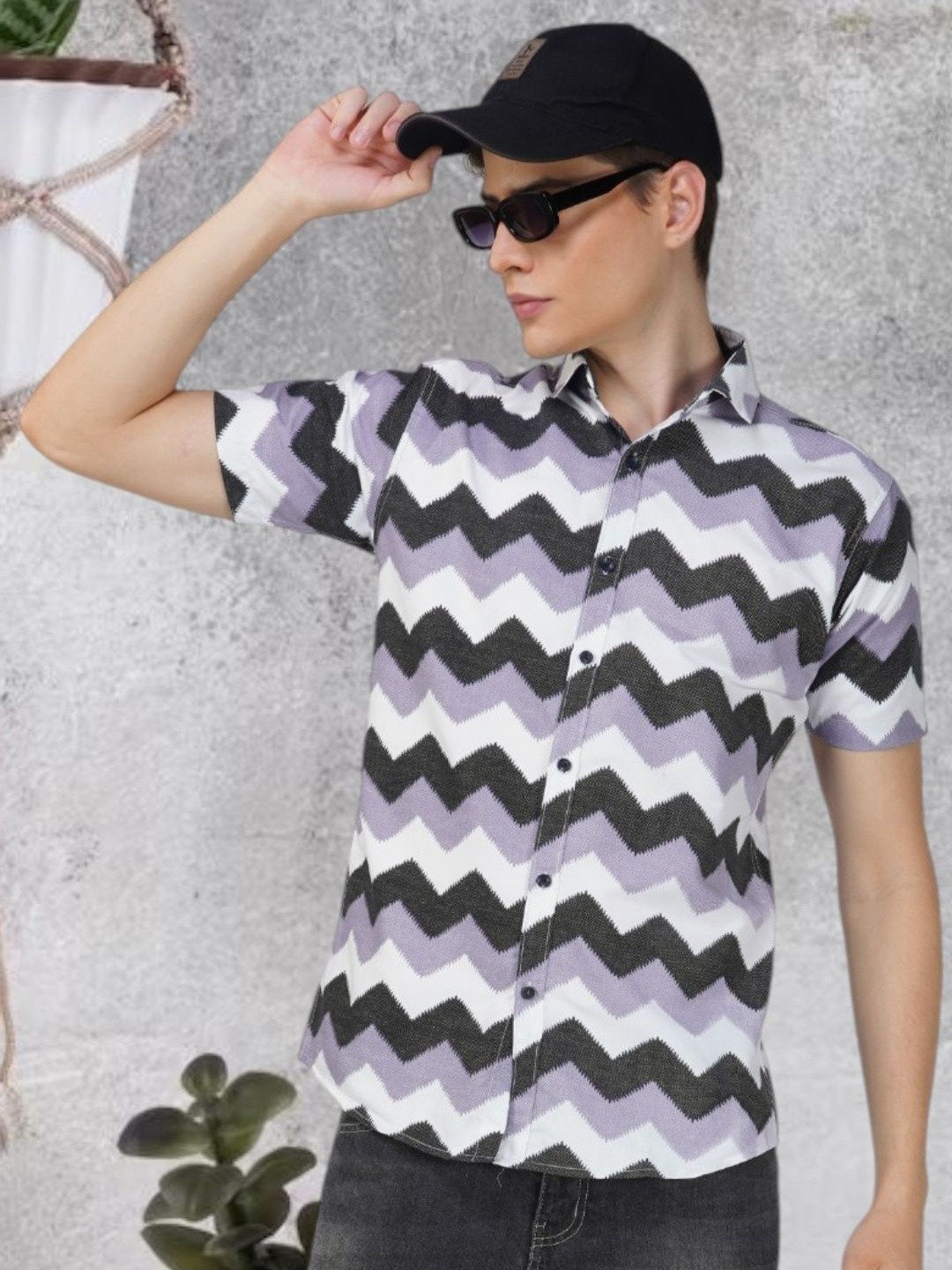 

BASE 41 Men Slim Fit Spread Collar Geometric Printed Casual Shirt, Lavender