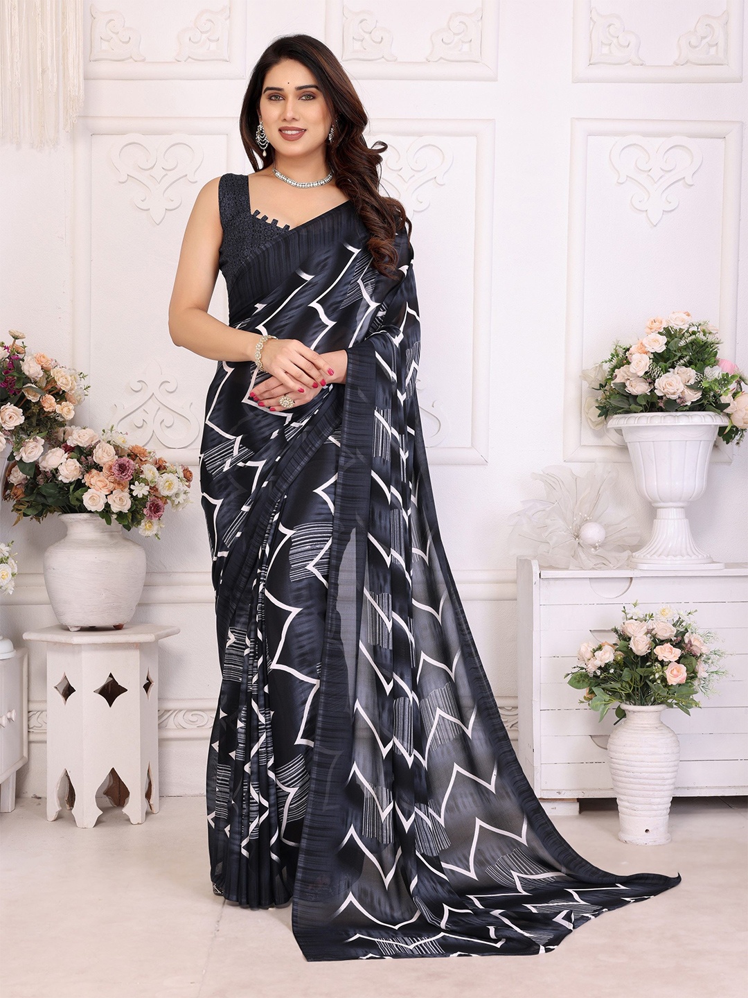 

Nirmohi Fashion Geometric Printed Saree With Unstitched Blouse Piece, Black