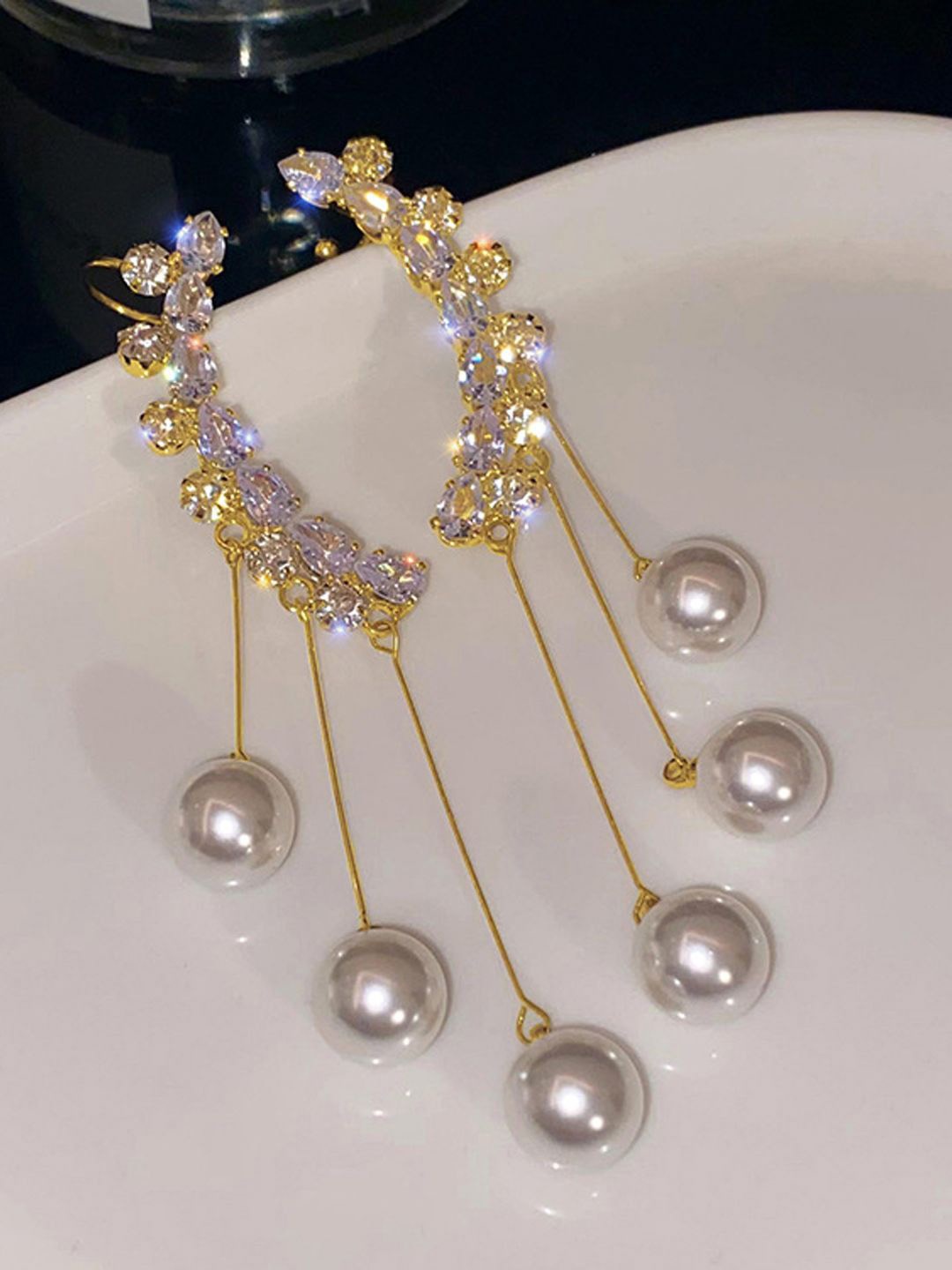 

VAGHBHATT Gold-Plated American Diamond Contemporary Ear Cuff
