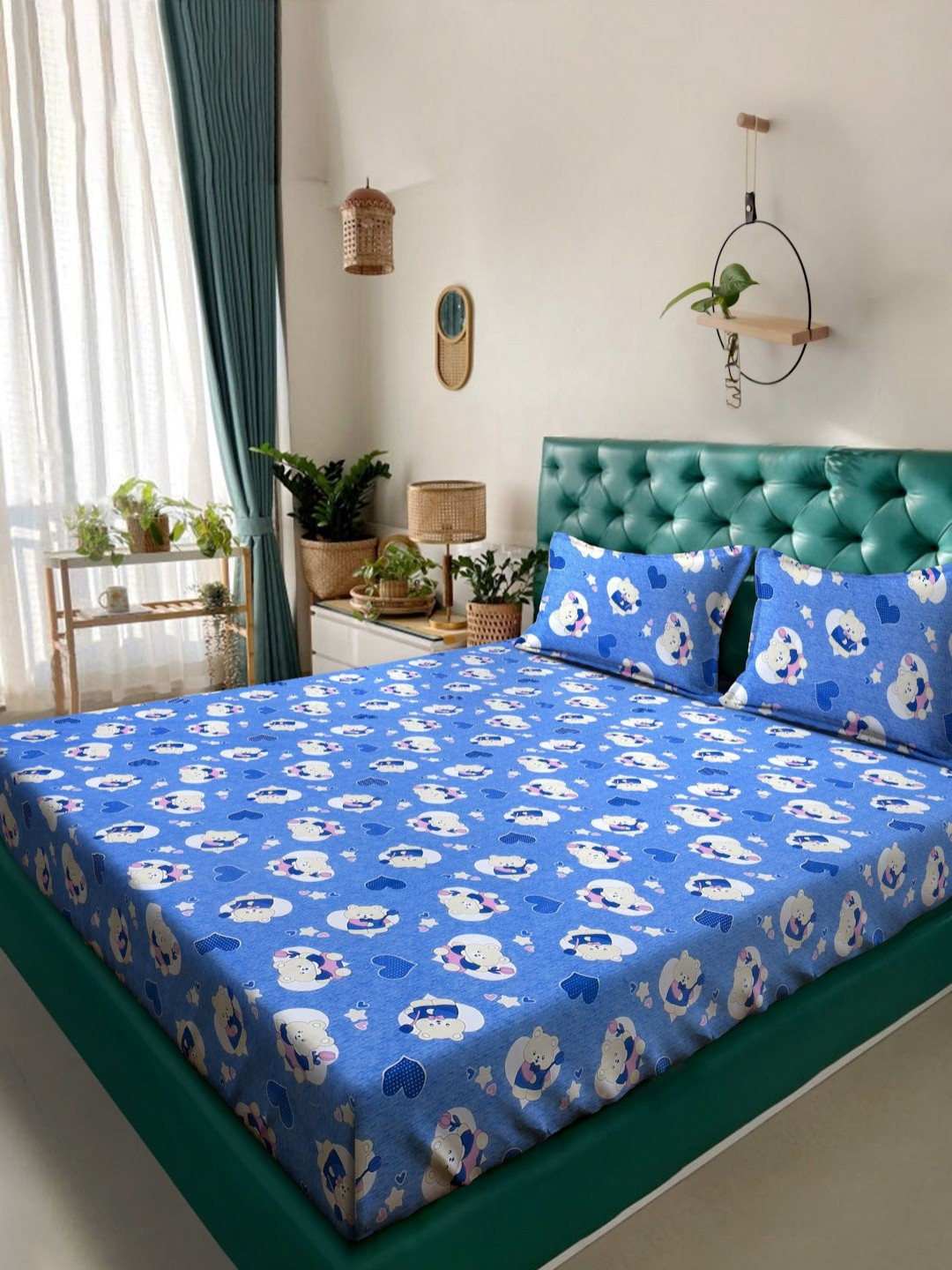 

KLOTTHE Blue & White Cartoon Printed Pure Cotton 400 TC Double Bedsheet Set 2.5 m x 2.25 m