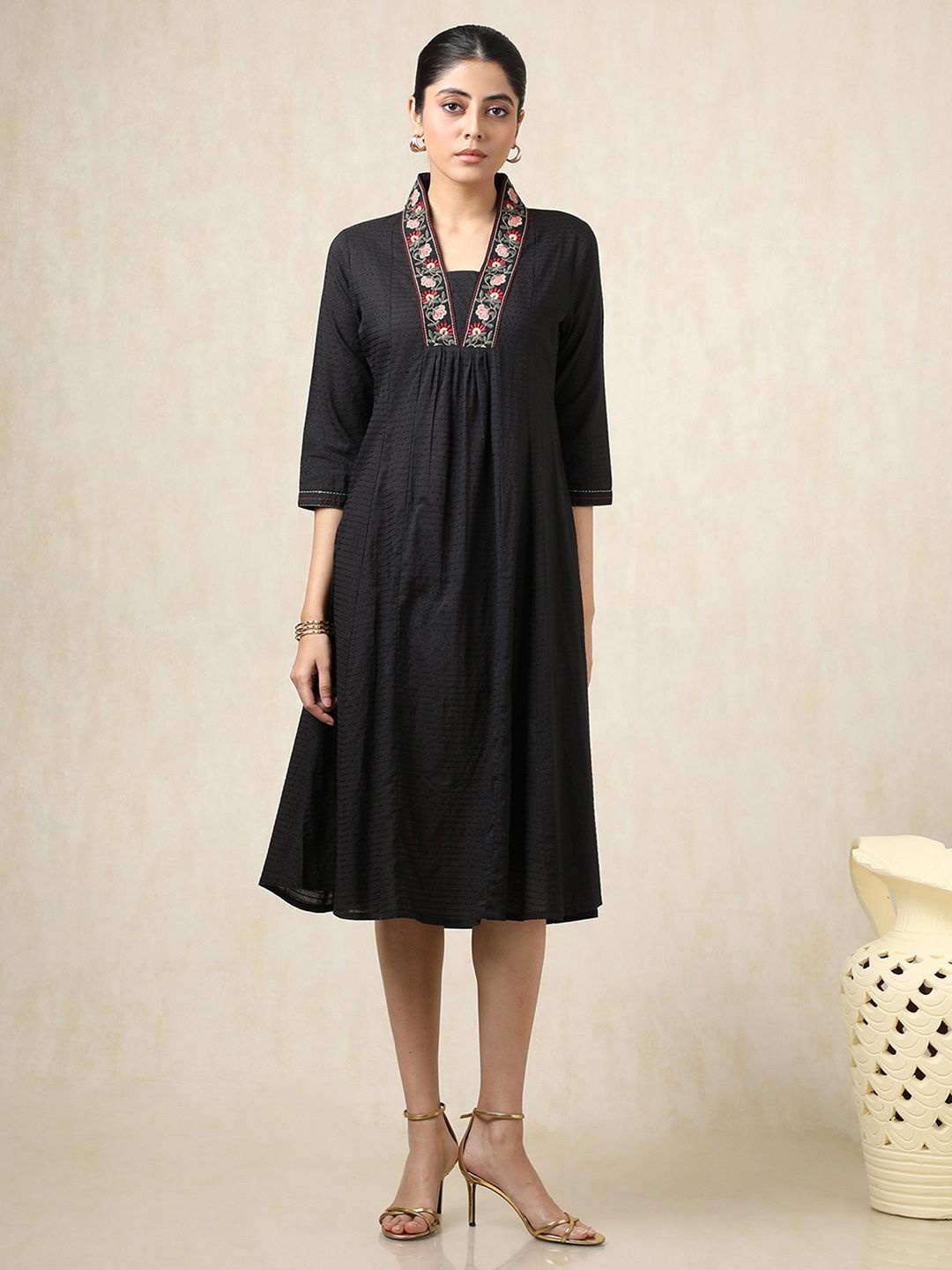 

Soch Women Floral Embroidered A-Line Midi Dress, Black