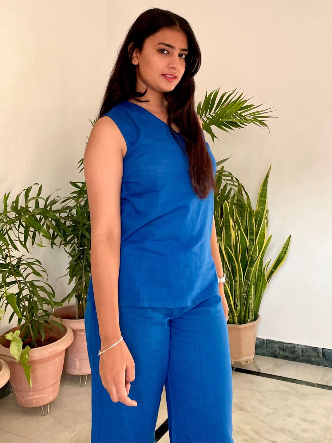 

Noor by Hansa Cotton V-Neck Top With Trouser, Blue