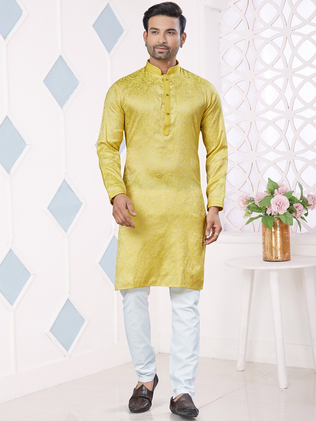 

OUTLUK Woven Design Mandarin Collar Art Silk Jacquard Kurta With Pyjamas, Mustard