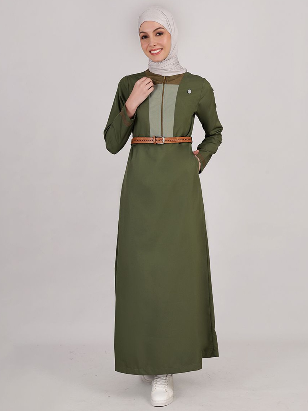 

IDH London Colourblocked Pure Cotton Jilbab With Scarf, Green