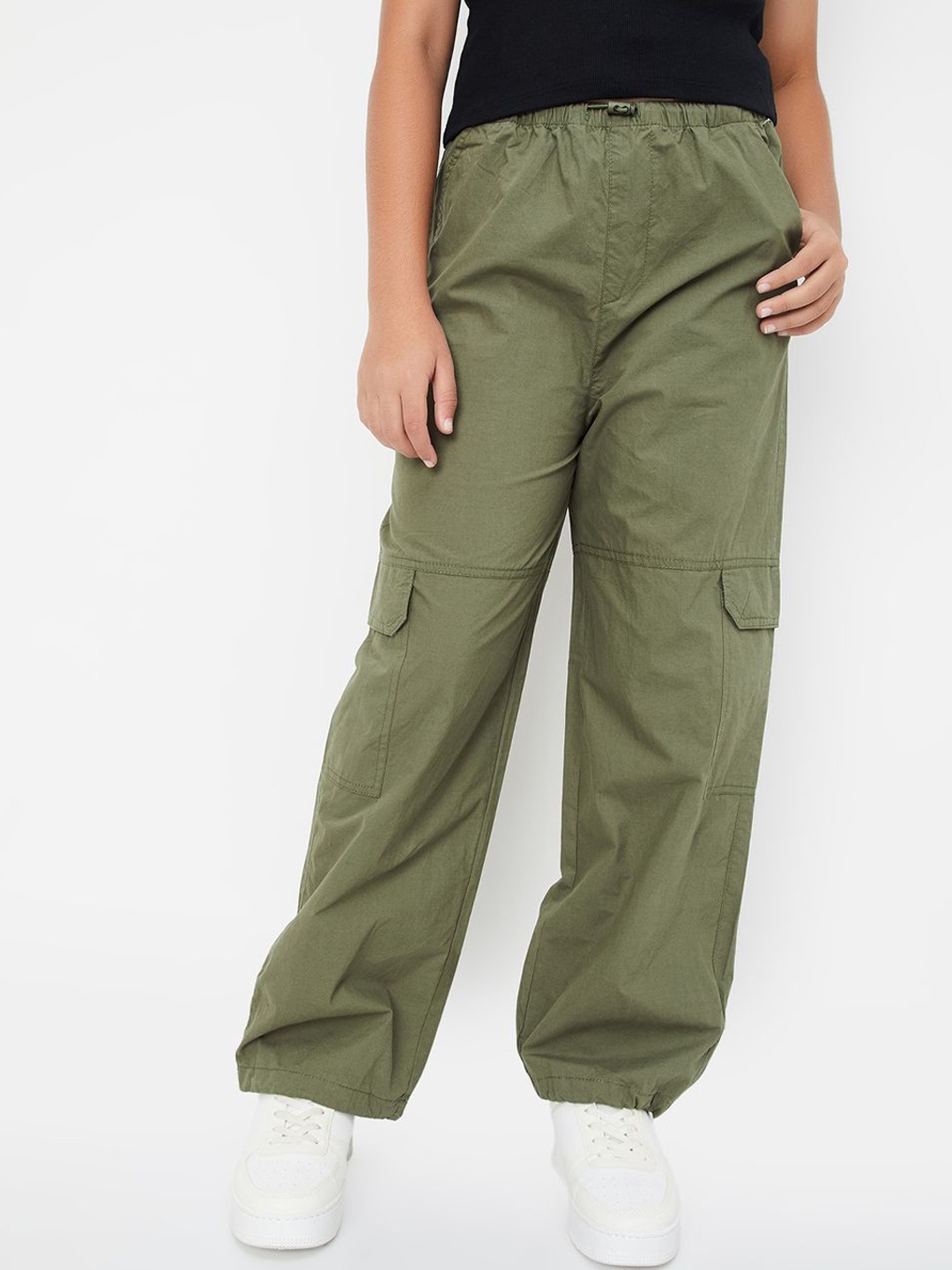 

max Girls Regular Fit Cotton Cargos Trousers, Green