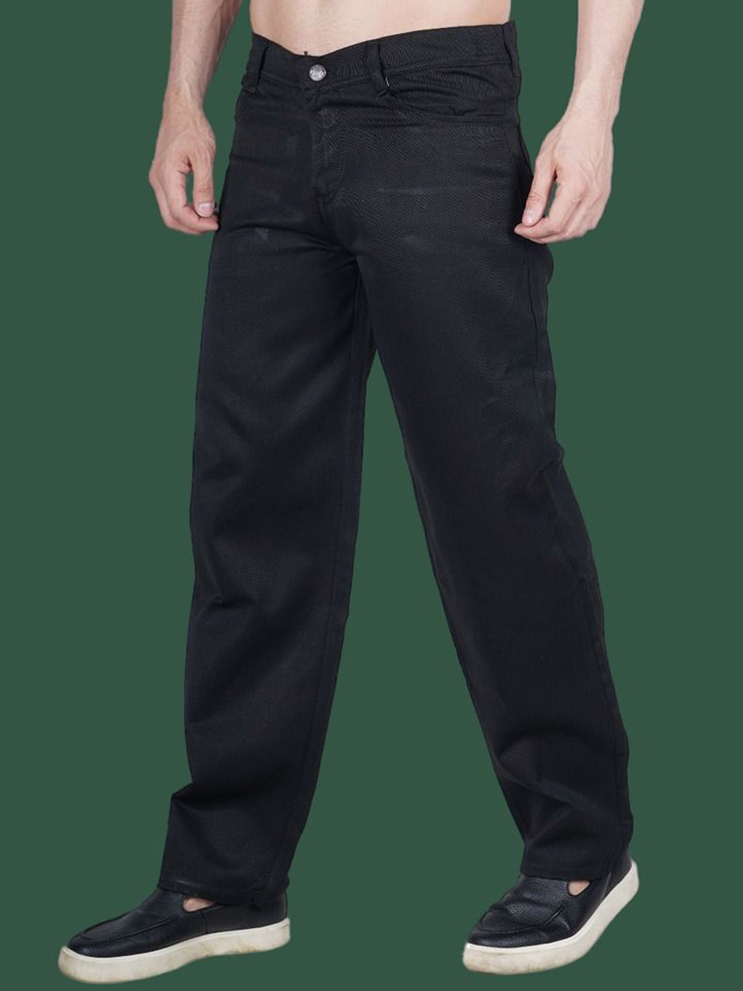 

LINARIA Men Classic Relaxed Fit Clean Look Cotton Jeans, Black