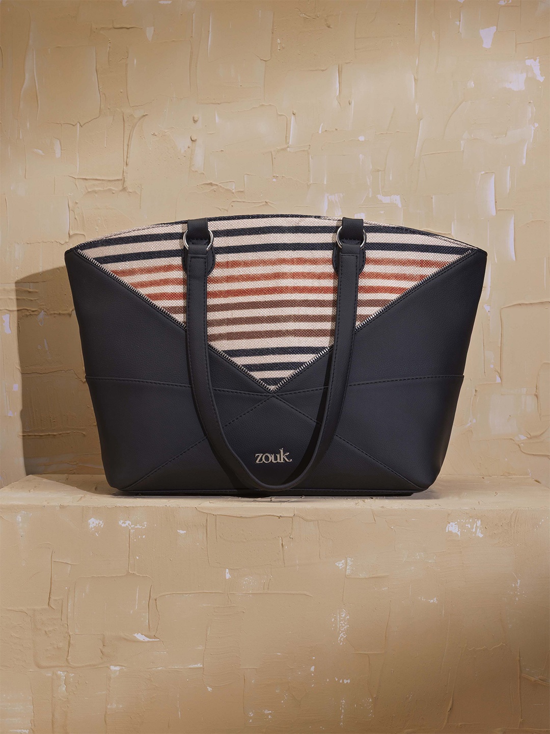 

ZOUK Women Striped Structured Shoulder Bag, Black