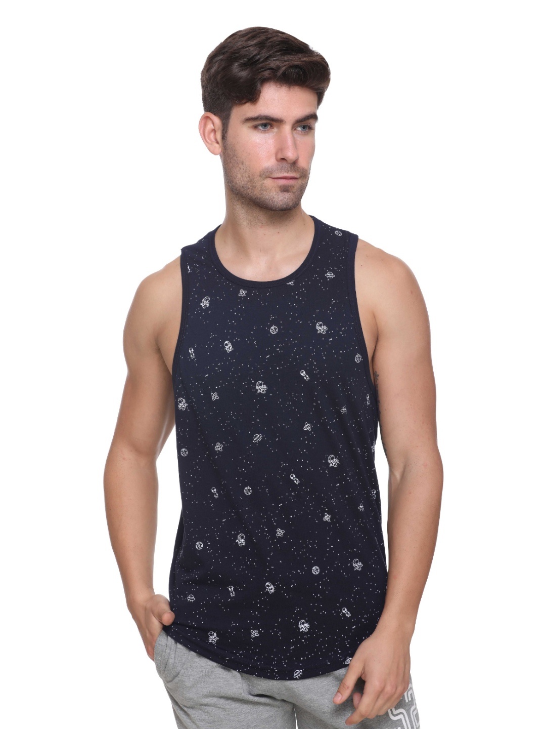 

Colors and Blends Men Printed T-shirt, Navy blue