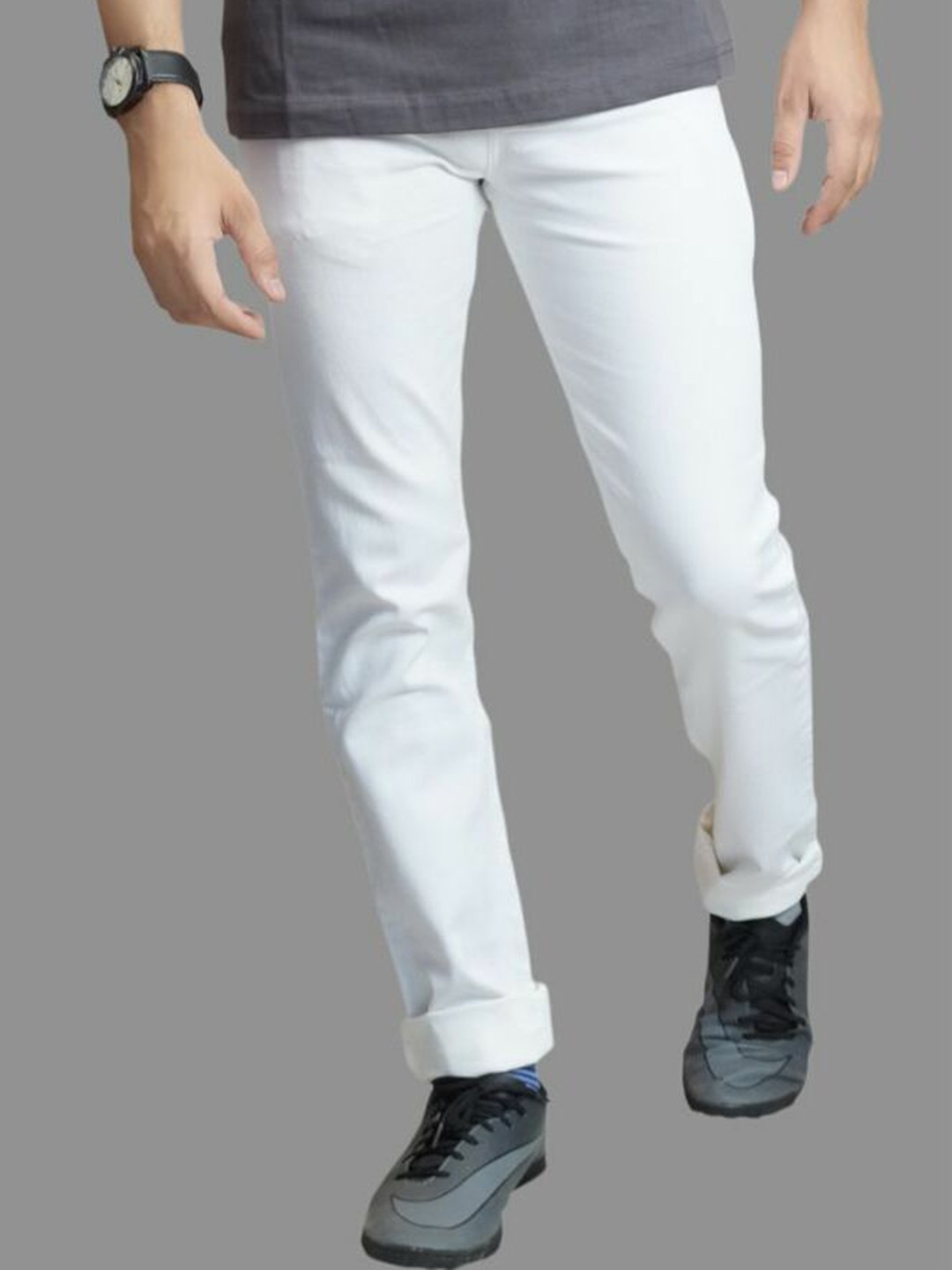 

LINARIA Men Classic Slim Fit Slash Knee Jeans, White