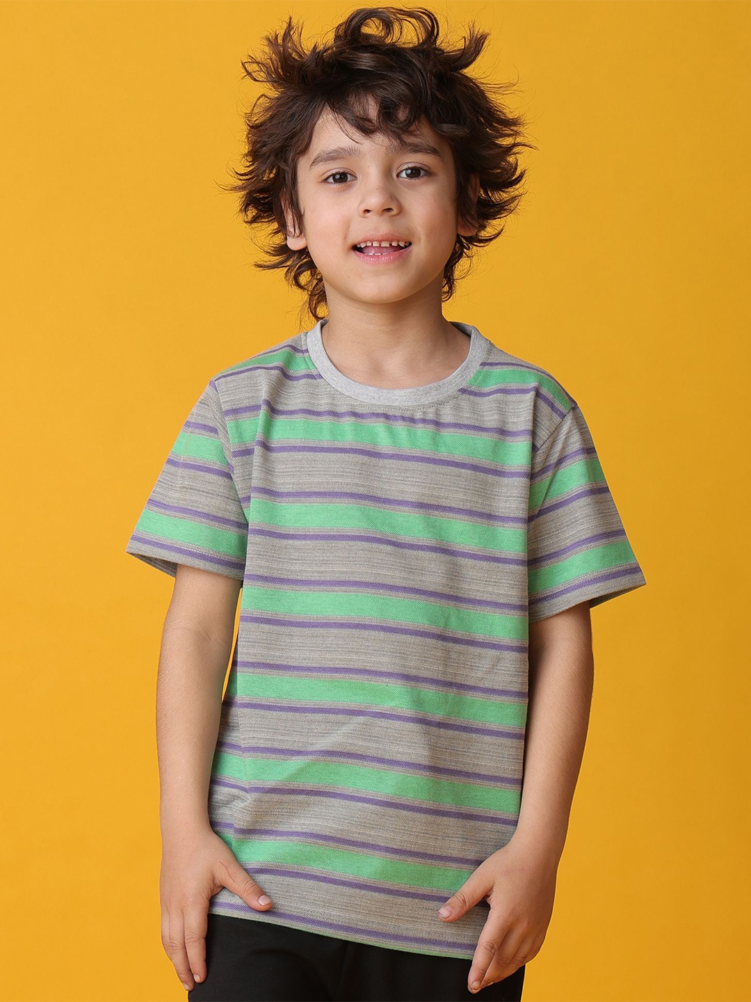 

Anthrilo Boys Striped Pockets T-shirt, Green