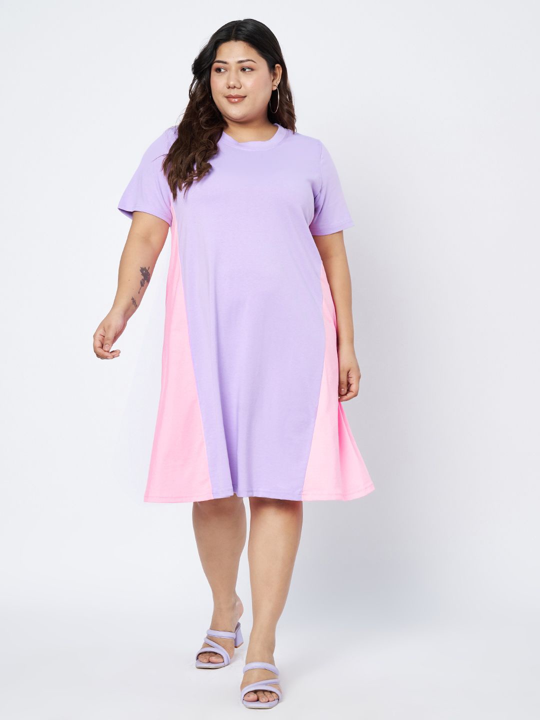 

BRINNS Women Colourblocked Cotton A-Line Dress, Lavender