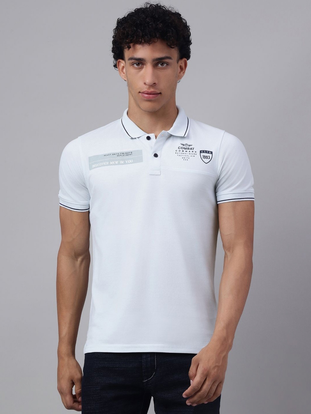

Richlook Men Polo Collar Applique T-shirt, Blue