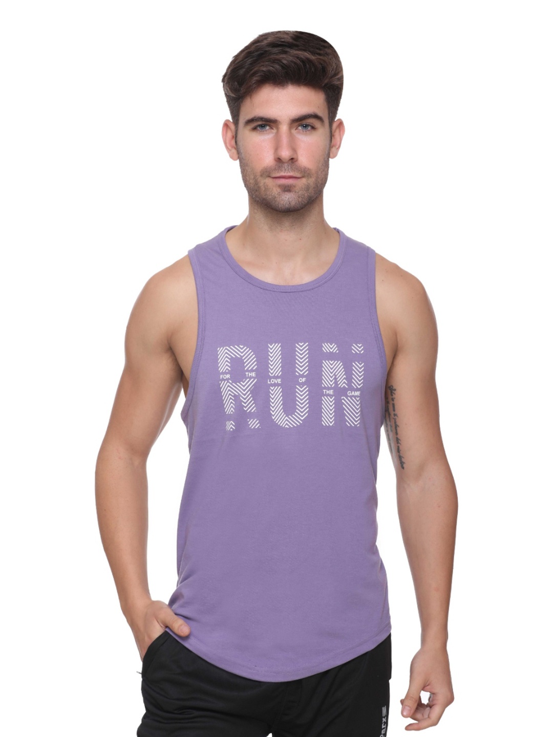 

Colors and Blends Men Printed T-shirt, Lavender