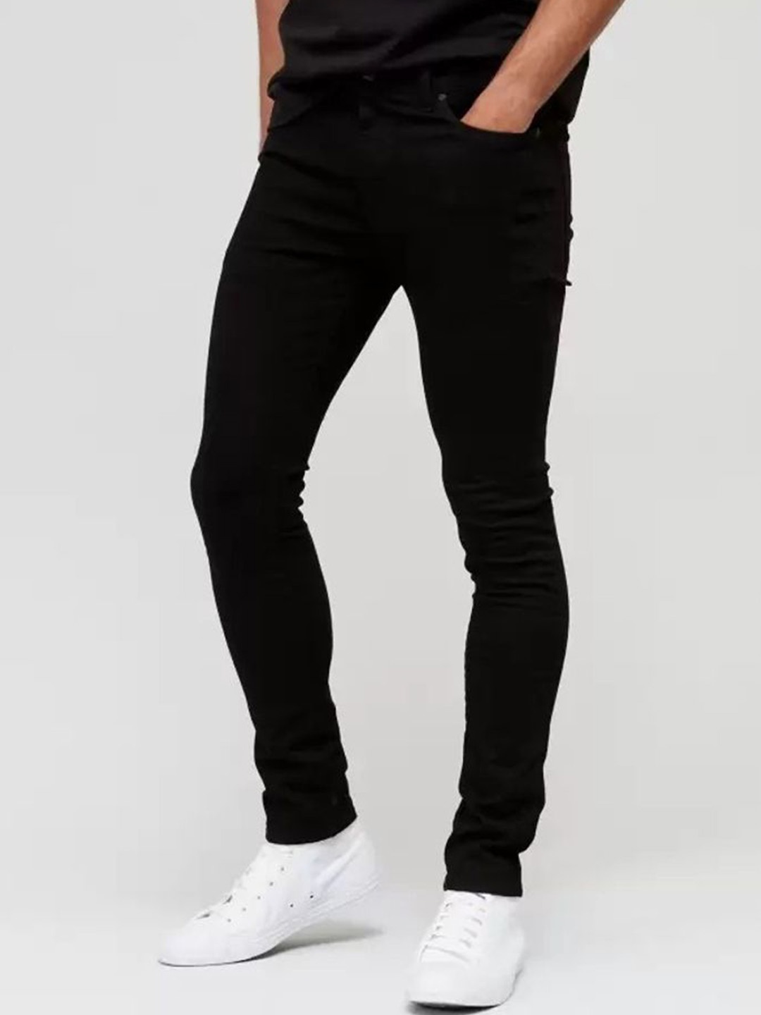 

LINARIA Men Classic Slim Fit Jeans, Black