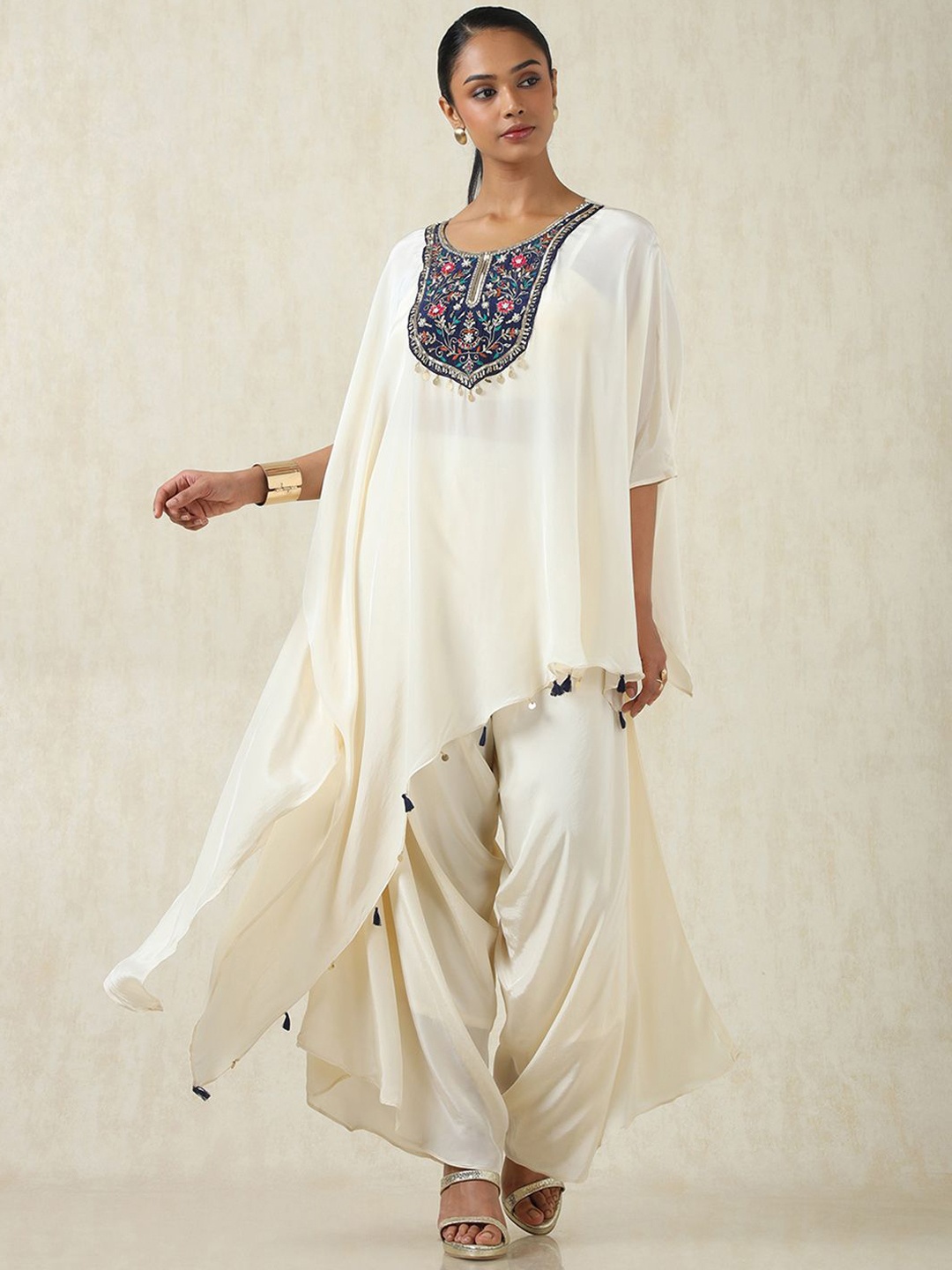 

Soch Floral Yoke Design Sequinned Round Neck A-Line Kurta With Trousers, Cream
