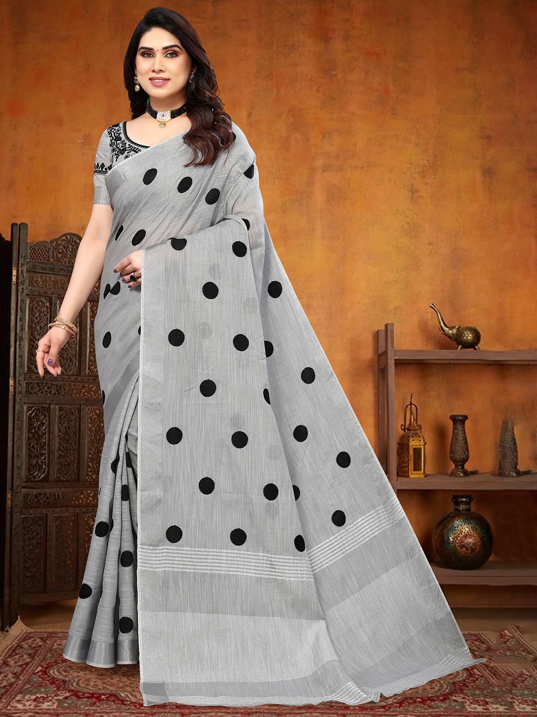 

VIRENDRA TEXTILES Polka Dot Printed Pure Cotton Saree, Grey