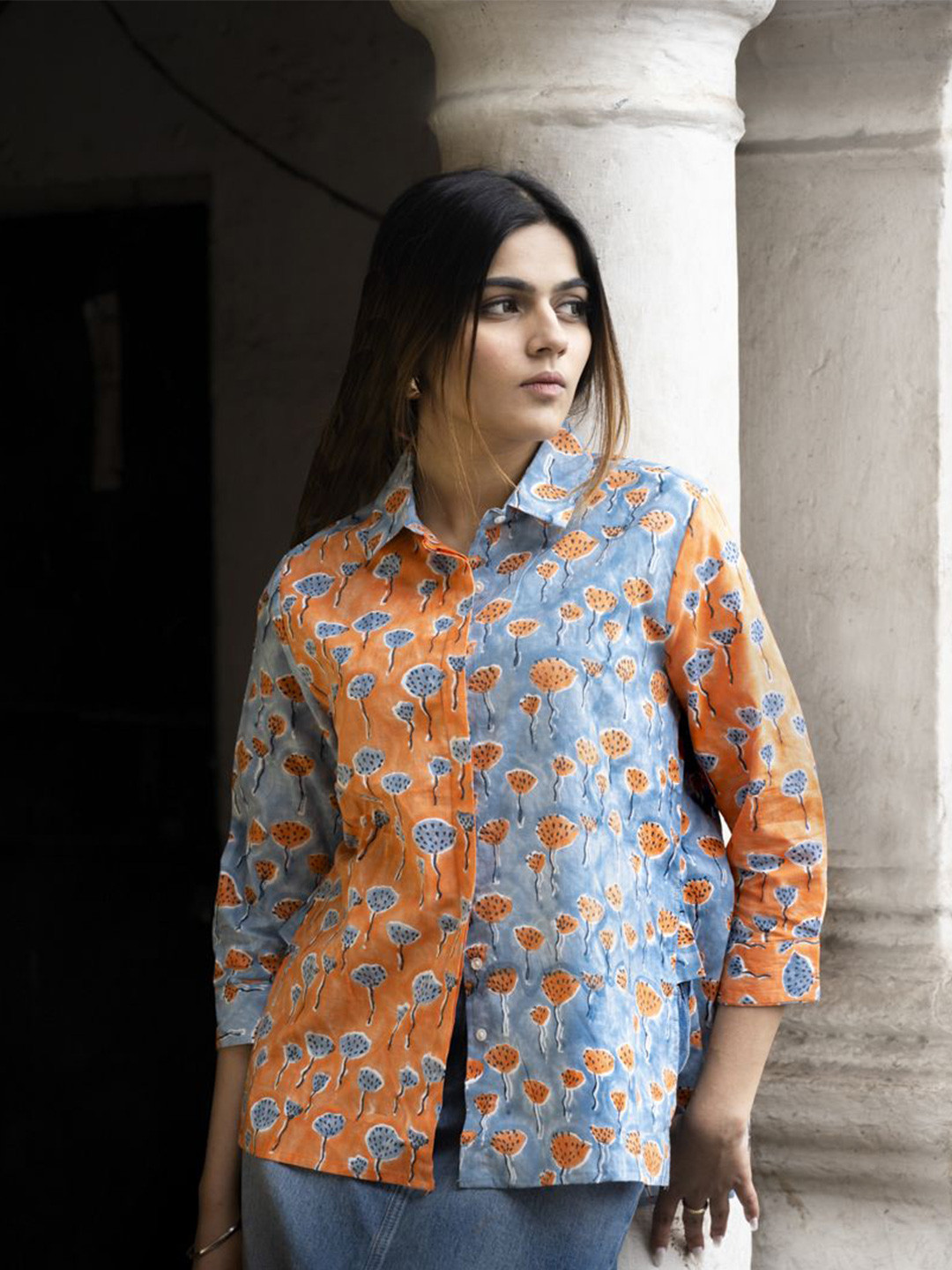 

WildMoss Women Comfort Relaxed Fit Spread Collar Colourblocked Cotton Casual Shirt, Orange