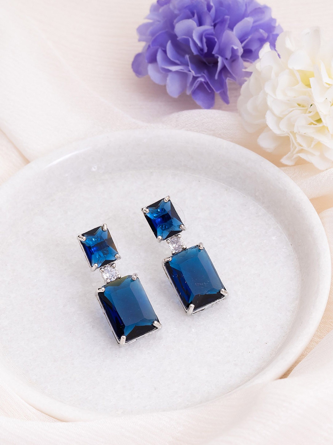 

Manikya Rhodium-Plated American Diamond Studded Square Shaped Drop Earrings, Silver