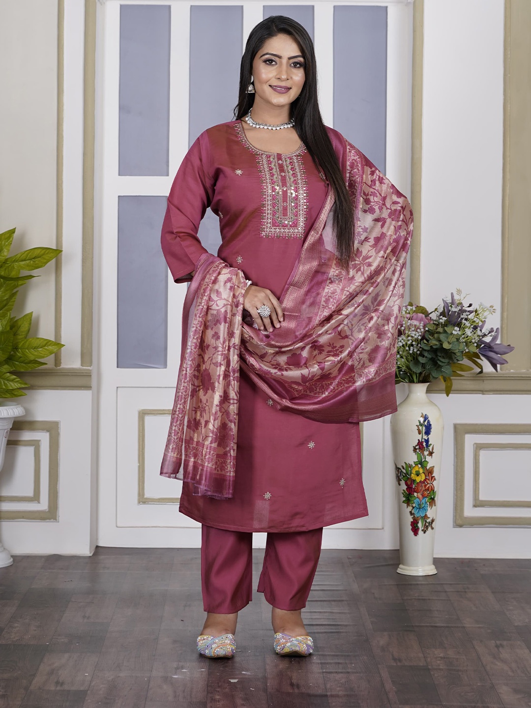 

Maheesha Floral Embroidered Sequinned Straight Kurta With Trousers & Dupatta, Peach