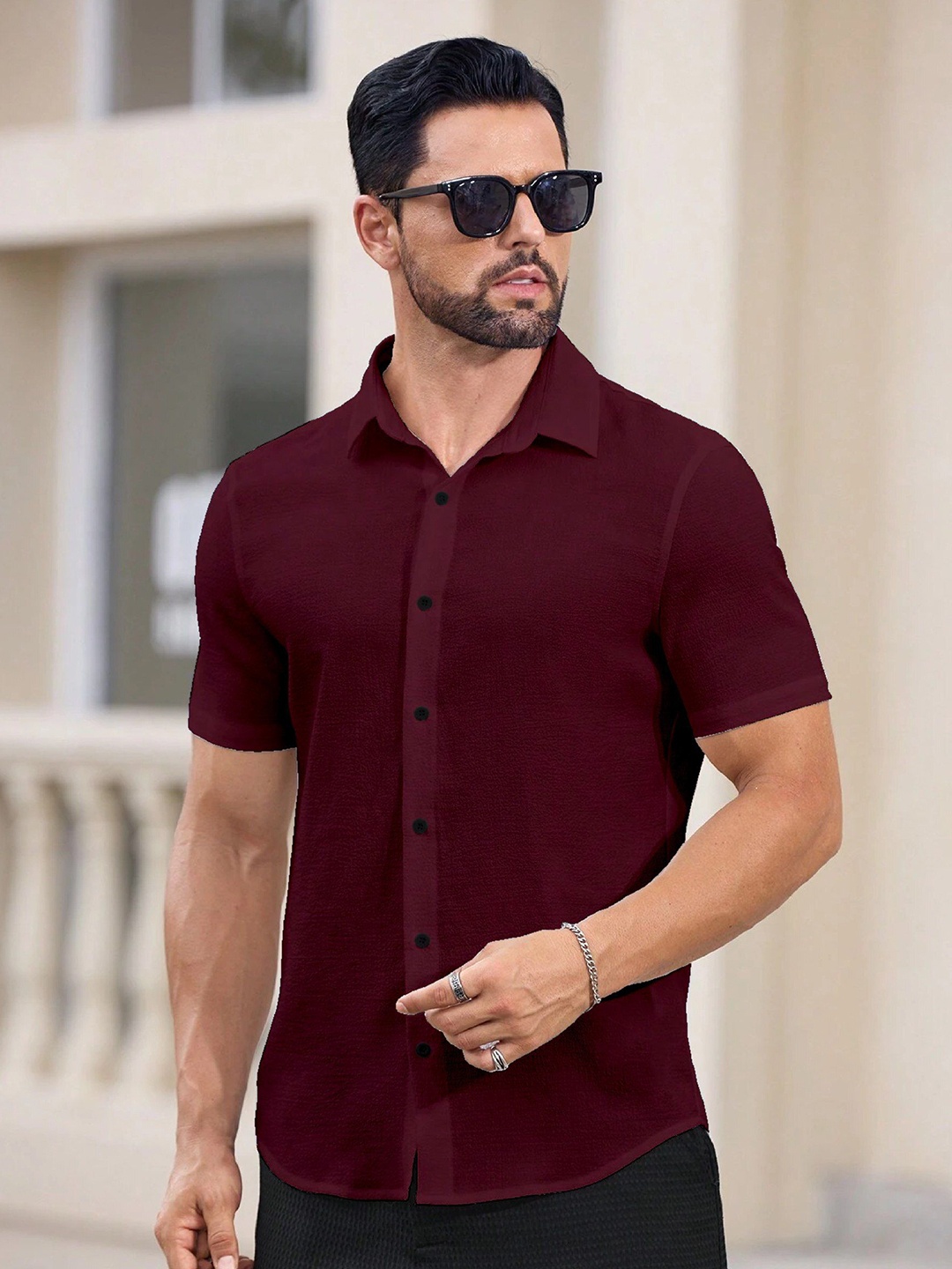 

Metronaut Men Regular Fit Spread Collar Textured Casual Shirt, Maroon