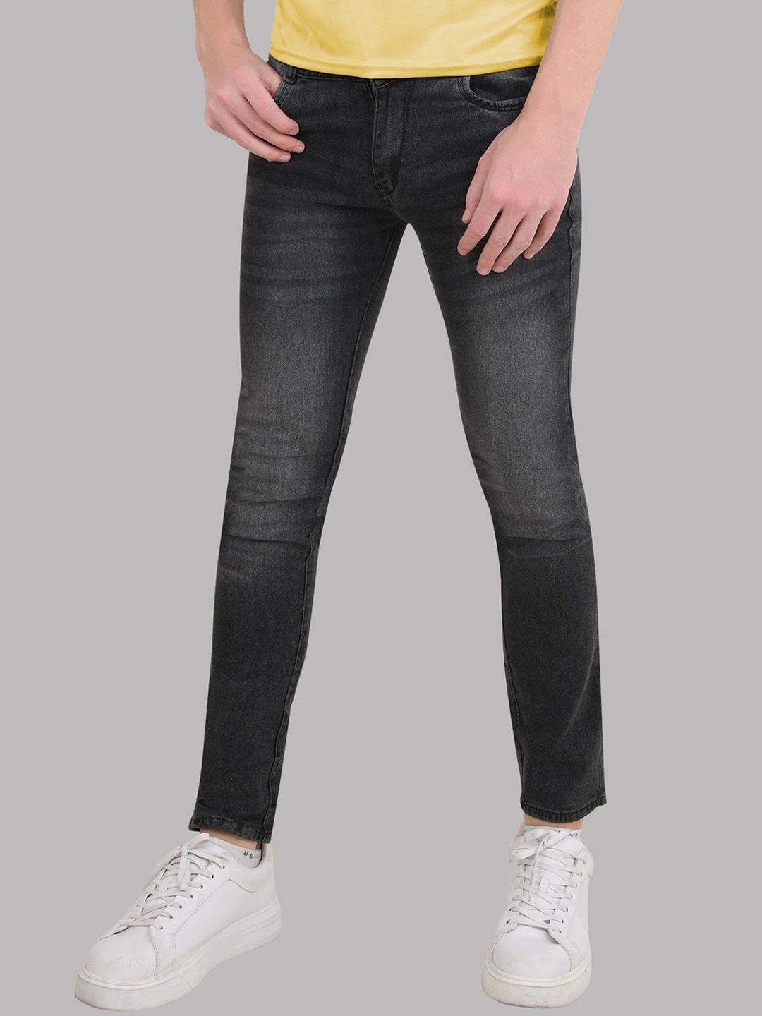 

LINARIA Men Classic Slim Fit Low Distress Heavy Fade Jeans, Grey